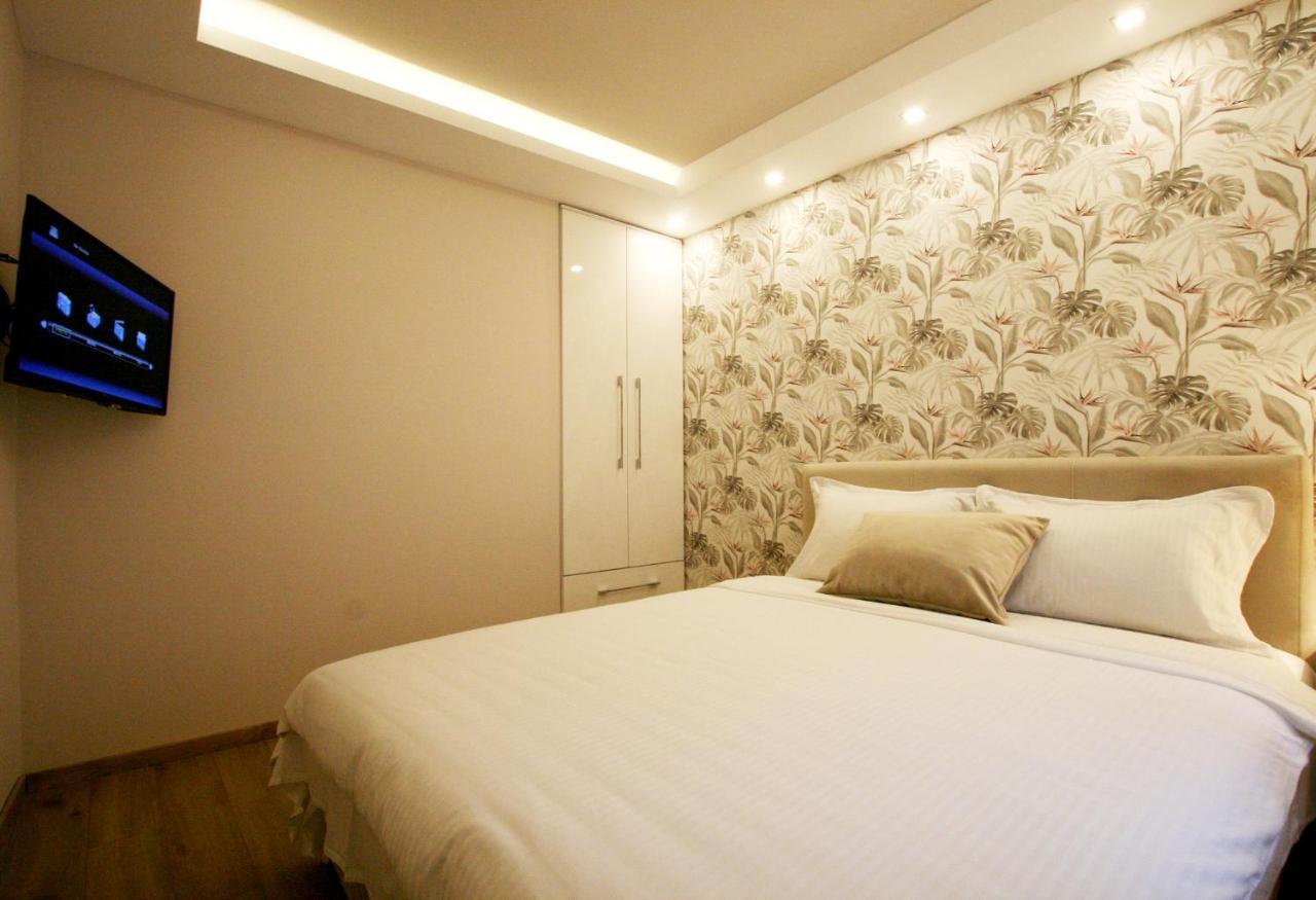 Apartment Jasmine 2 Belgrado Buitenkant foto