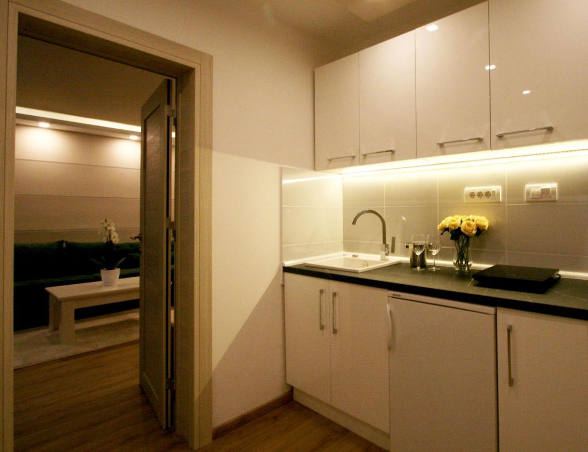 Apartment Jasmine 2 Belgrado Buitenkant foto